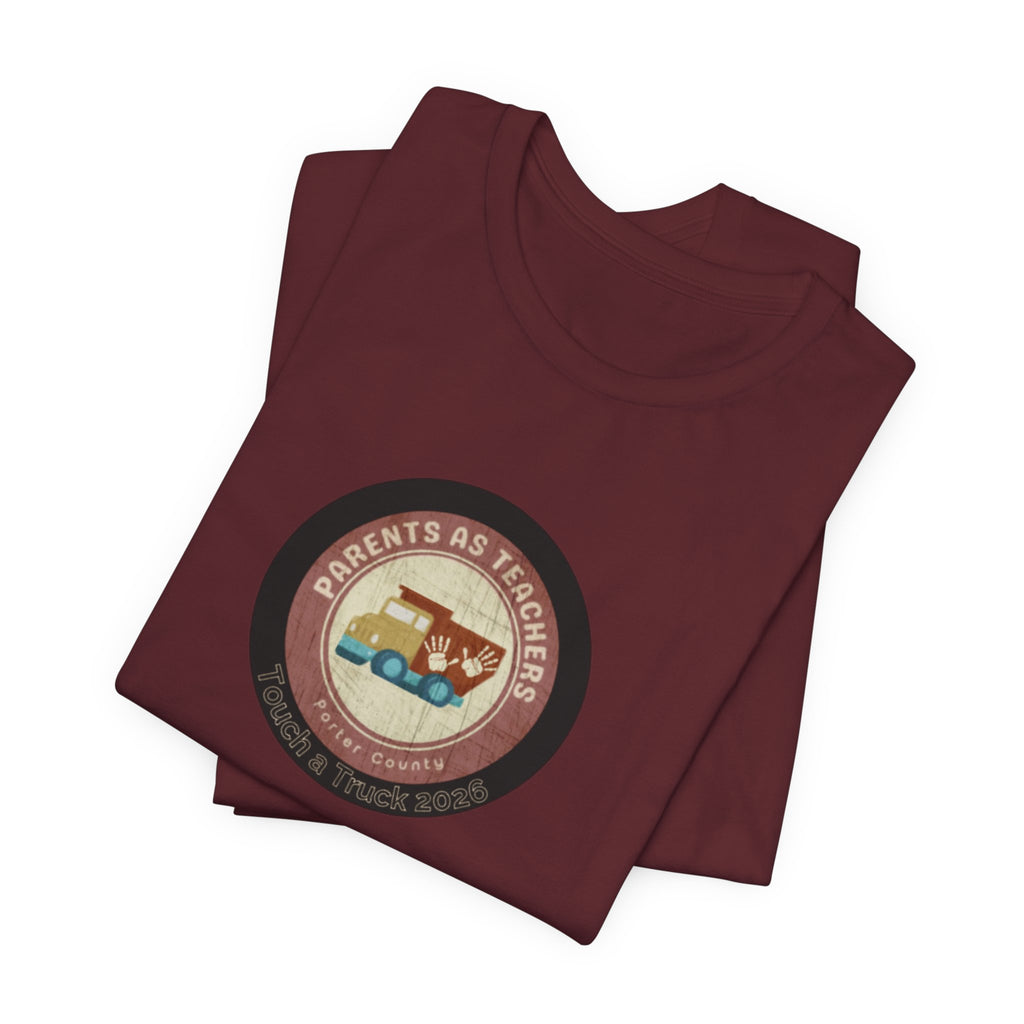 Vintage Camper Tee – “Roam Free” Retro RV Adventure T-Shirt