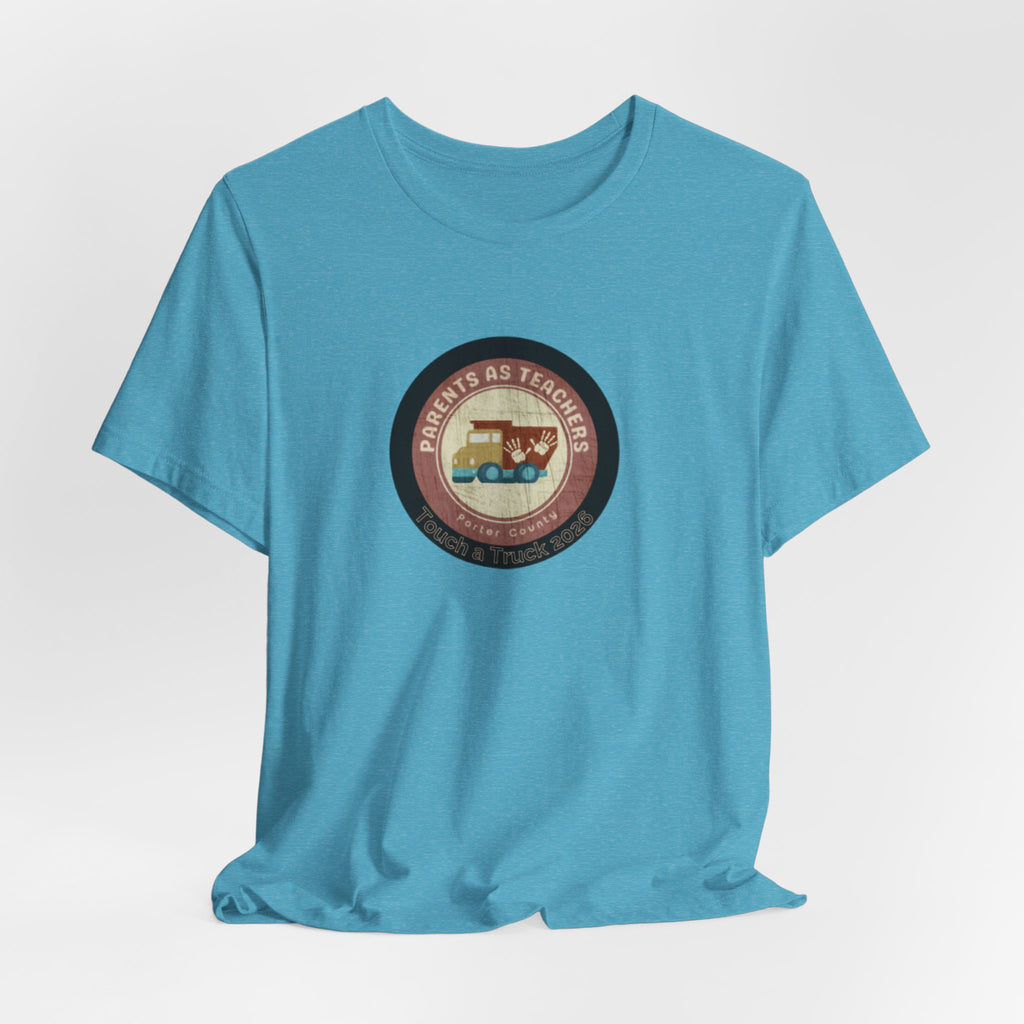 Vintage Camper Tee – “Roam Free” Retro RV Adventure T-Shirt