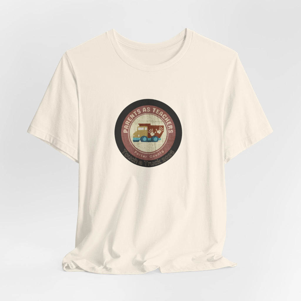 Vintage Camper Tee – “Roam Free” Retro RV Adventure T-Shirt