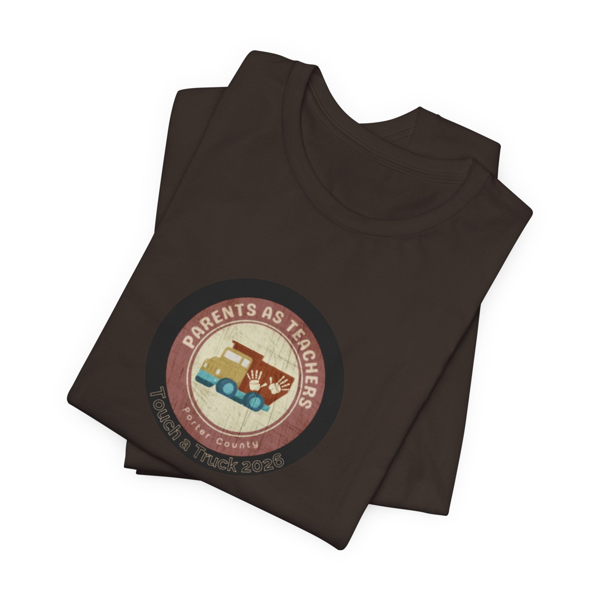 Vintage Camper Tee – “Roam Free” Retro RV Adventure T-Shirt